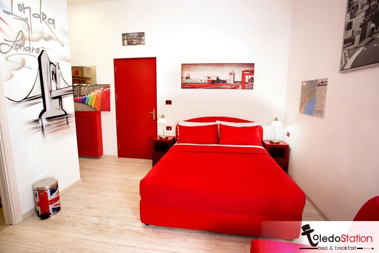 Toledostation B&B Napoli Esterno foto